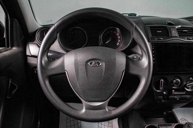 Lada (ВАЗ) Granta I Рестайлинг с пробегом 2022 года, цена 929 000 рублей, 32628 км, седан, Автокод Объявления
