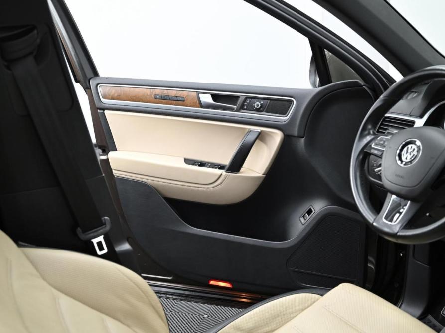 Volkswagen Touareg II Москва  - изображение 12