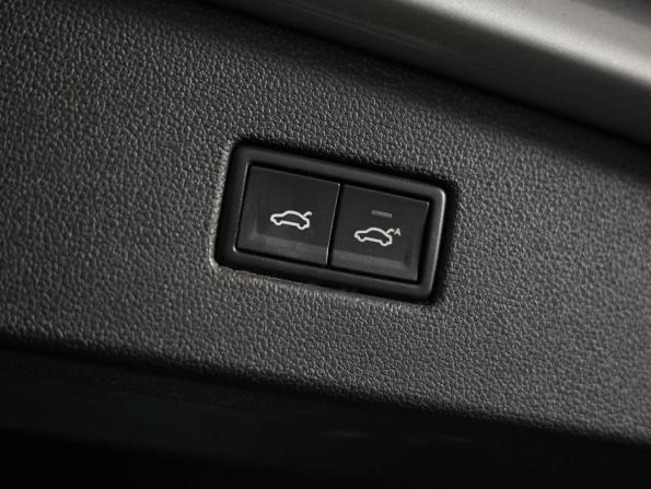 Volkswagen Tiguan II с пробегом 2017 года, цена 2 269 000 рублей, 164630 км, внедорожник, Автокод Объявления