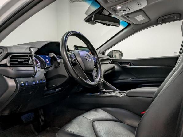 Toyota Camry VIII (XV70) Рестайлинг с пробегом 2021 года, цена 2 920 000 рублей, 125203 км, седан, Автокод Объявления
