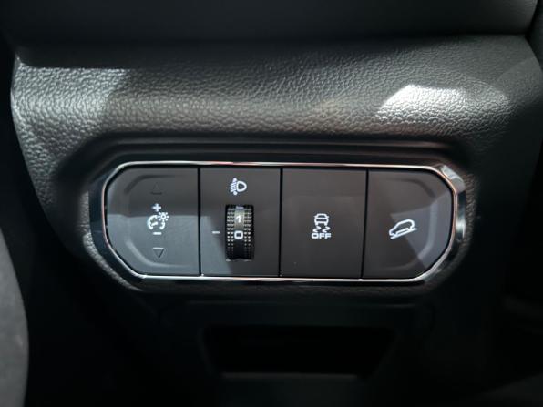 Haval Jolion I Рестайлинг с пробегом 2024 года, цена 2 299 000 рублей, 5519 км, внедорожник, Автокод Объявления