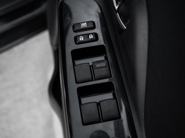 Toyota Vitz III (XP130) Рестайлинг 2 с пробегом 2019 года, цена 1 099 500 рублей, 65166 км, хэтчбек, Автокод Объявления