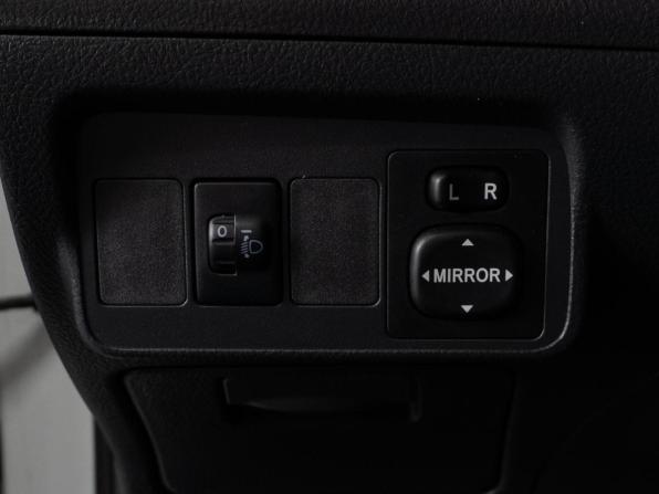 Toyota Corolla X (E140 E150) Рестайлинг с пробегом 2011 года, цена 930 000 рублей, 240187 км, седан, Автокод Объявления