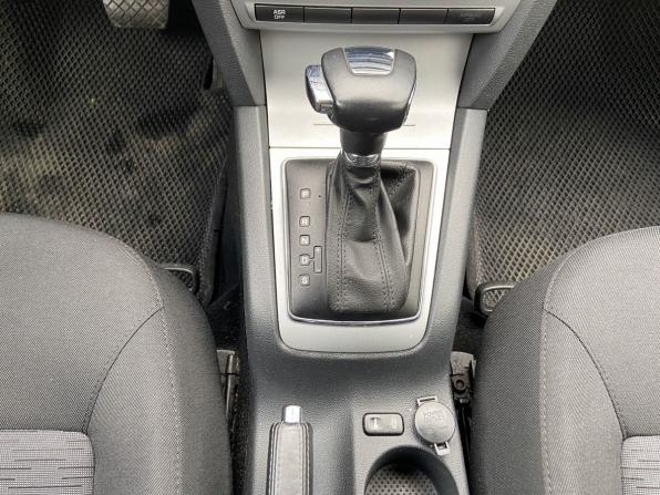 Skoda Octavia II (A5) Рестайлинг с пробегом 2012 года, цена 590 000 рублей, 283700 км, лифтбек, Автокод Объявления