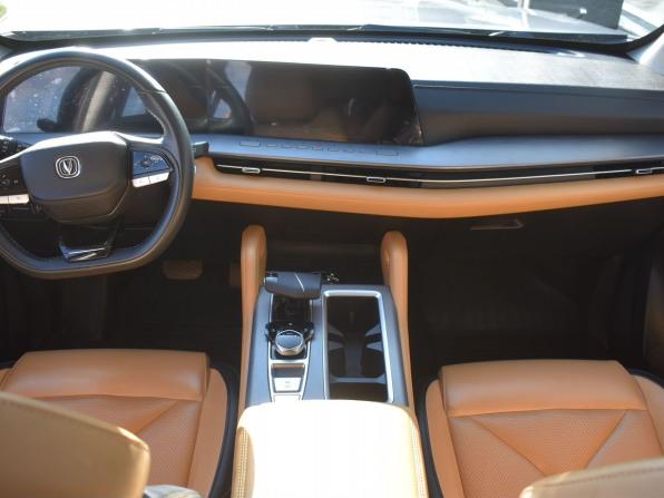 Changan Hunter Plus с пробегом 2024 года, цена 2 280 000 рублей, 92813 км, offers.body_type.unknown, Автокод Объявления