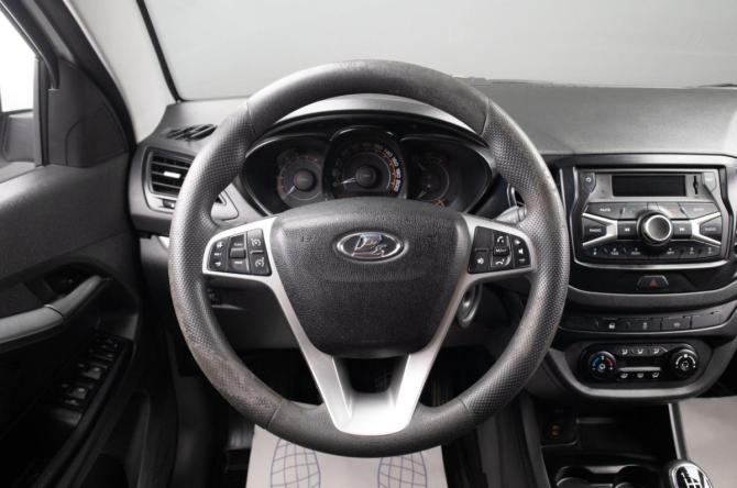Lada (ВАЗ) Vesta I с пробегом 2018 года, цена 879 000 рублей, 181338 км, универсал, Автокод Объявления