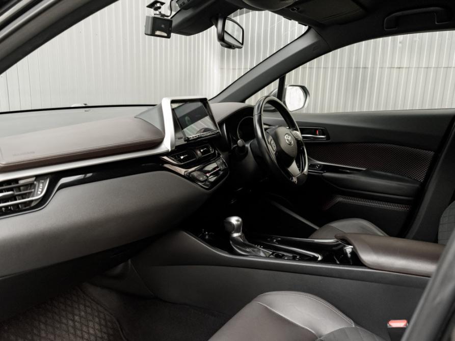 Toyota C-HR I Екатеринбург  - изображение 14