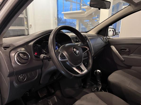 Renault Logan II Рестайлинг с пробегом 2020 года, цена 1 050 000 рублей, 82714 км, седан, Автокод Объявления