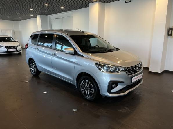 Suzuki Ertiga II Рестайлинг с пробегом 2022 года, цена 1 850 000 рублей, 150193 км, компактвэн, Автокод Объявления