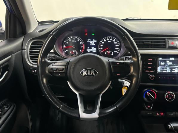 Kia Rio IV с пробегом 2018 года, цена 1 520 000 рублей, 77878 км, хэтчбек, Автокод Объявления