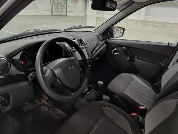 Lada (ВАЗ) Granta I Рестайлинг с пробегом 2024 года, цена 925 000 рублей, 33662 км, седан, Автокод Объявления