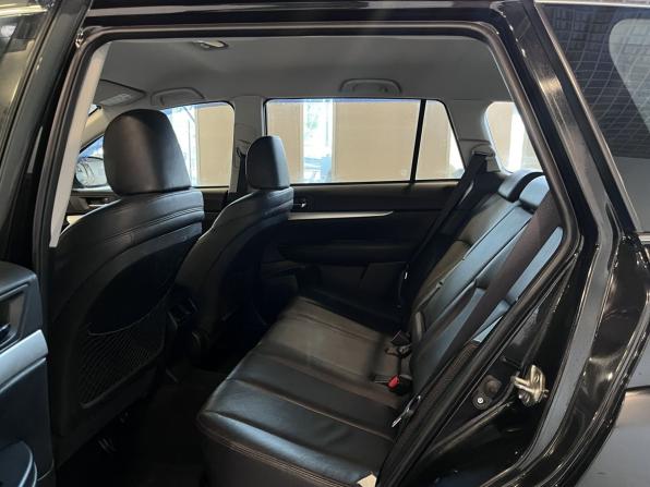 Subaru Outback IV с пробегом 2012 года, цена 1 564 000 рублей, 190458 км, универсал, Автокод Объявления