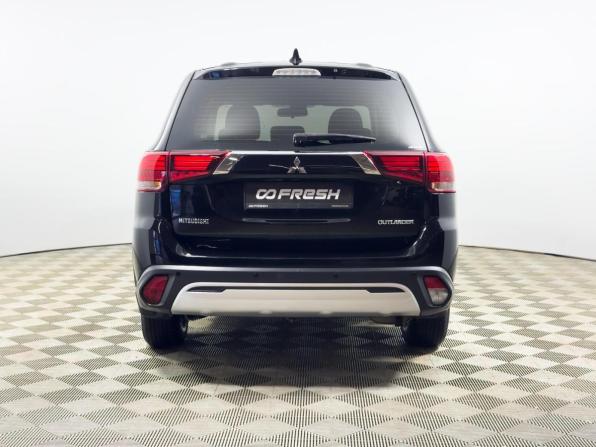 Mitsubishi Outlander III Рестайлинг 3 с пробегом 2019 года, цена 1 920 200 рублей, 173416 км, внедорожник, Автокод Объявления