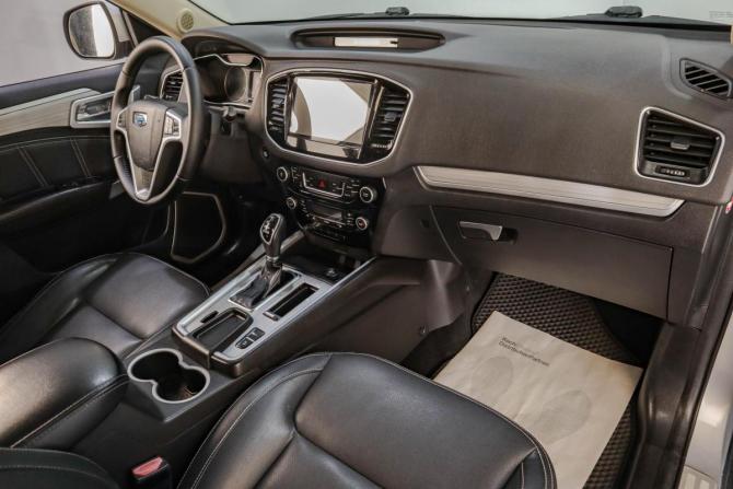 Geely Emgrand X7 I Рестайлинг 2 с пробегом 2019 года, цена 1 359 000 рублей, 99800 км, внедорожник, Автокод Объявления
