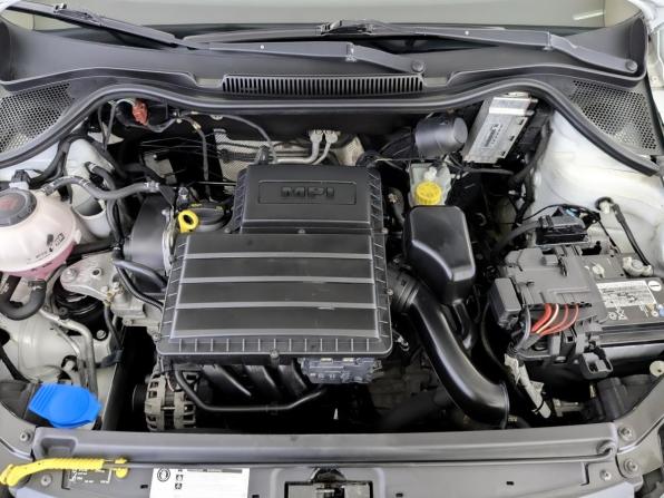 Volkswagen Polo V Рестайлинг с пробегом 2019 года, цена 1 345 000 рублей, 65570 км, седан, Автокод Объявления