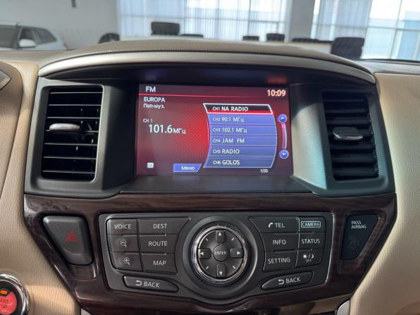 Nissan Pathfinder IV с пробегом 2014 года, цена 1 300 000 рублей, 305954 км, внедорожник, Автокод Объявления