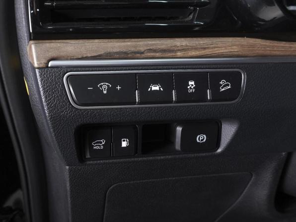 Kia Mohave I Рестайлинг 2 с пробегом 2019 года, цена 4 150 000 рублей, 138003 км, внедорожник, Автокод Объявления