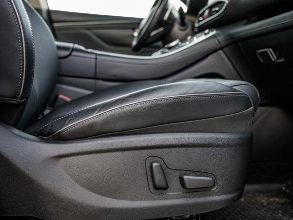 Hyundai Santa Fe IV Рестайлинг с пробегом 2021 года, цена 3 138 000 рублей, 90517 км, внедорожник, Автокод Объявления