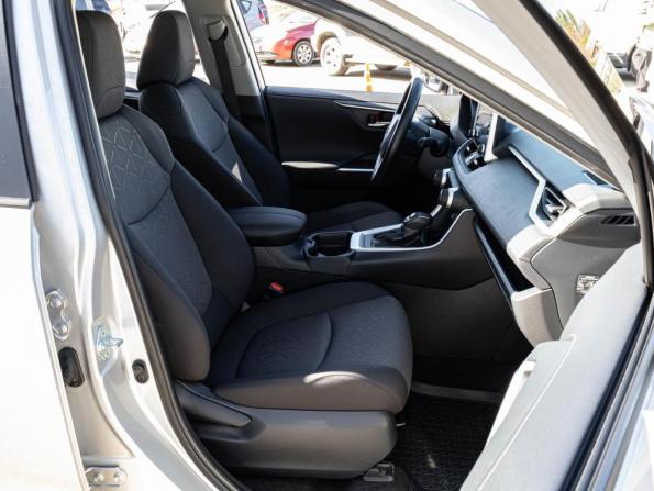 Toyota RAV4 V (XA50) с пробегом 2020 года, цена 3 090 000 рублей, 48223 км, внедорожник, Автокод Объявления