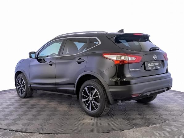 Nissan Qashqai II с пробегом 2017 года, цена 1 525 000 рублей, 135000 км, внедорожник, Автокод Объявления