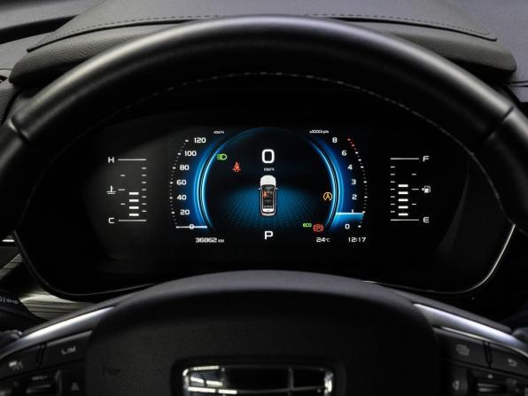 Geely Atlas Pro с пробегом 2023 года, цена 1 999 000 рублей, 36680 км, внедорожник, Автокод Объявления