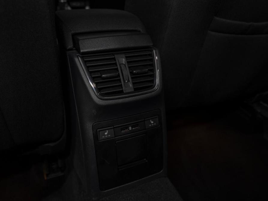 Skoda Octavia III (A7) Рестайлинг Москва  - изображение 16