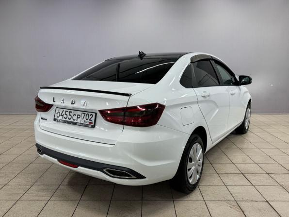 Lada (ВАЗ) Vesta I Рестайлинг (NG) с пробегом 2024 года, цена 1 090 000 рублей, 72520 км, седан, Автокод Объявления