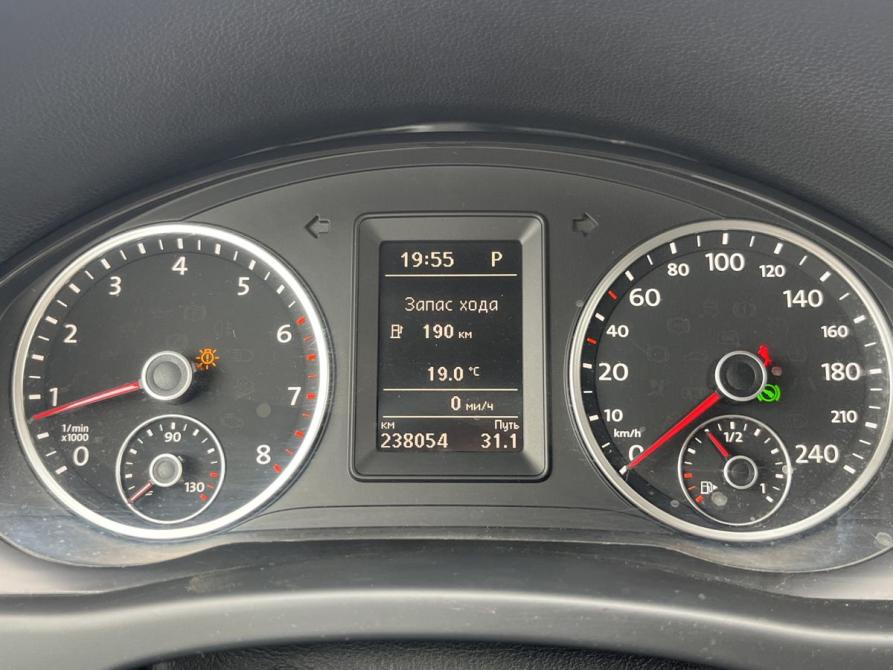 Volkswagen Tiguan I Рестайлинг Набережные Челны  - изображение 30
