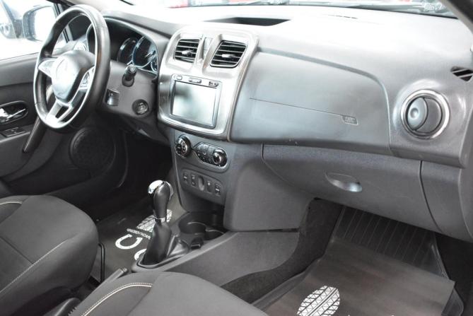 Renault Sandero II Рестайлинг с пробегом 2019 года, цена 1 199 000 рублей, 136000 км, хэтчбек, Автокод Объявления
