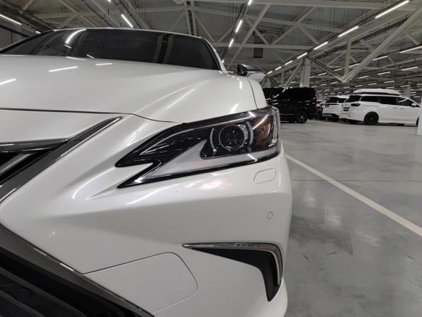 Lexus ES VII с пробегом 2020 года, цена 4 325 000 рублей, 76709 км, седан, Автокод Объявления