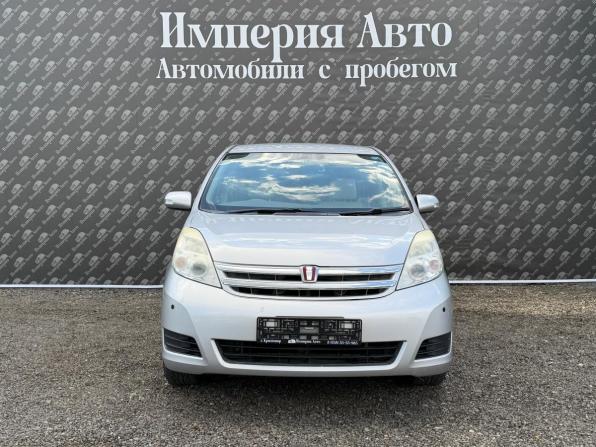 Toyota ISis I Рестайлинг с пробегом 2010 года, цена 1 050 000 рублей, 121300 км, минивэн, Автокод Объявления