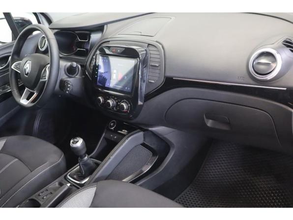Renault Kaptur I Рестайлинг с пробегом 2021 года, цена 1 592 000 рублей, 149000 км, внедорожник, Автокод Объявления
