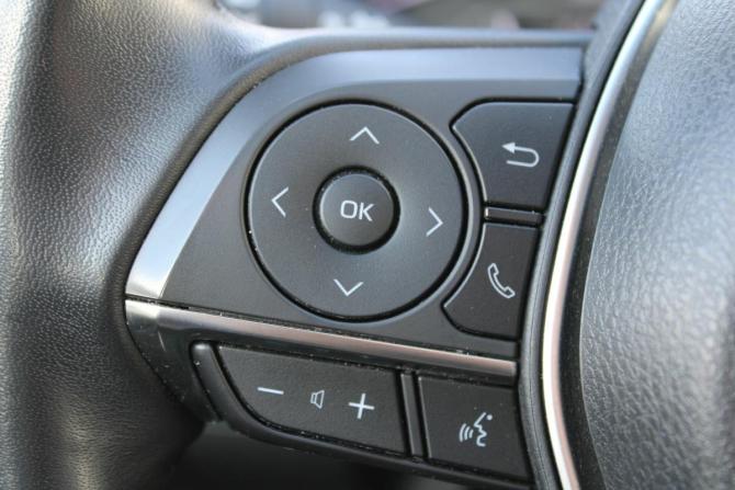 Toyota Camry VIII (XV70) с пробегом 2018 года, цена 2 795 000 рублей, 104000 км, седан, Автокод Объявления