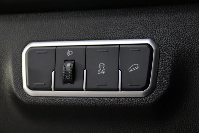 Haval M6 II с пробегом 2025 года, цена 1 795 950 рублей, 13086 км, внедорожник, Автокод Объявления