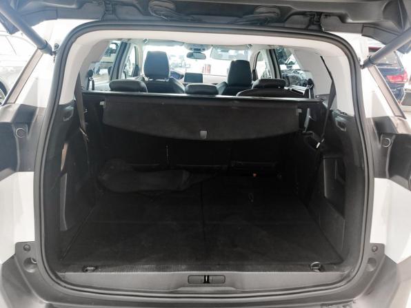 Peugeot 5008 II с пробегом 2020 года, цена 1 850 000 рублей, 199353 км, внедорожник, Автокод Объявления
