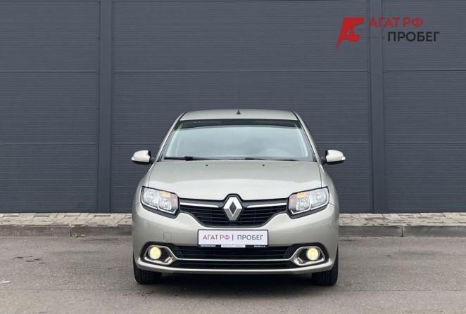 Renault Logan II с пробегом 2017 года, цена 895 000 рублей, 53018 км, седан, Автокод Объявления