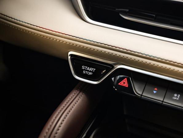 Geely Monjaro I с пробегом 2023 года, цена 3 099 777 рублей, 52532 км, внедорожник, Автокод Объявления