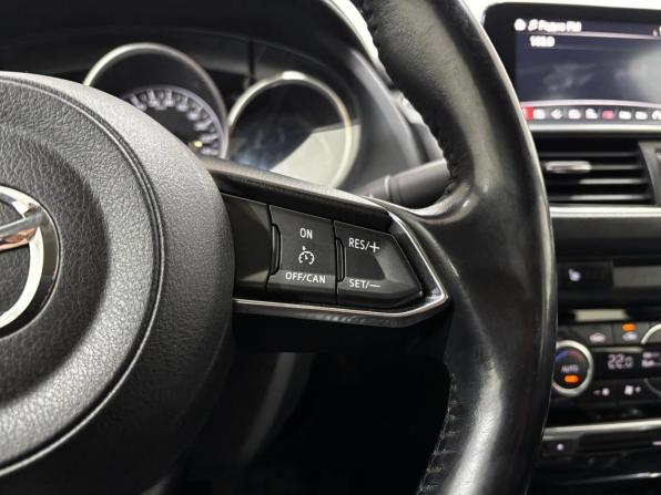 Mazda 6 III (GJ) Рестайлинг с пробегом 2017 года, цена 1 720 000 рублей, 234216 км, седан, Автокод Объявления