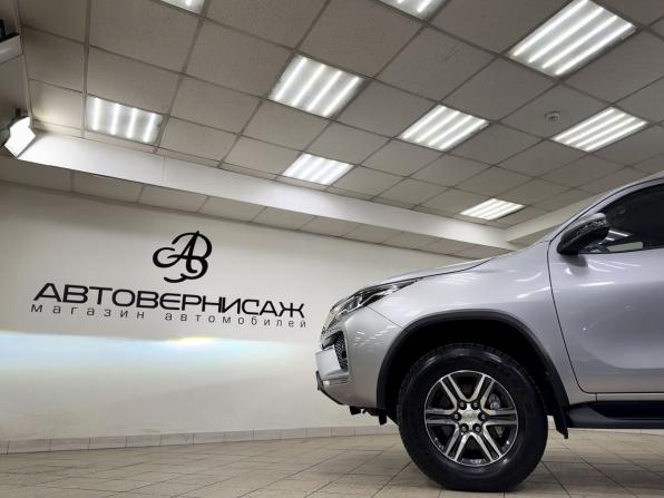 Toyota Fortuner II Рестайлинг с пробегом 2022 года, цена 4 950 000 рублей, 738 км, внедорожник, Автокод Объявления