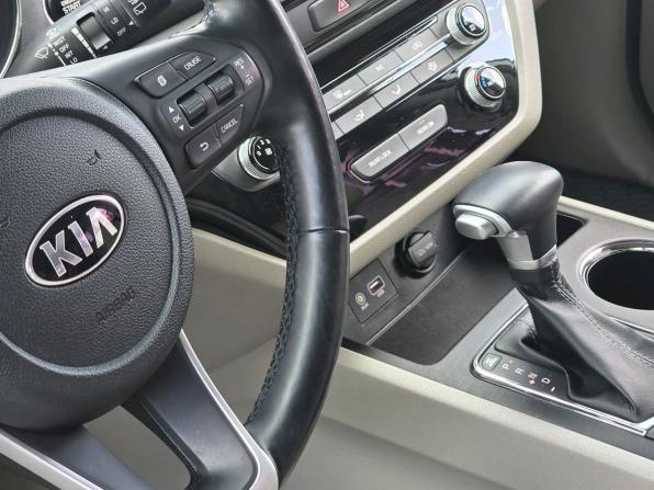 Kia Carnival IV с пробегом 2020 года, цена 3 150 000 рублей, 59900 км, минивэн, Автокод Объявления
