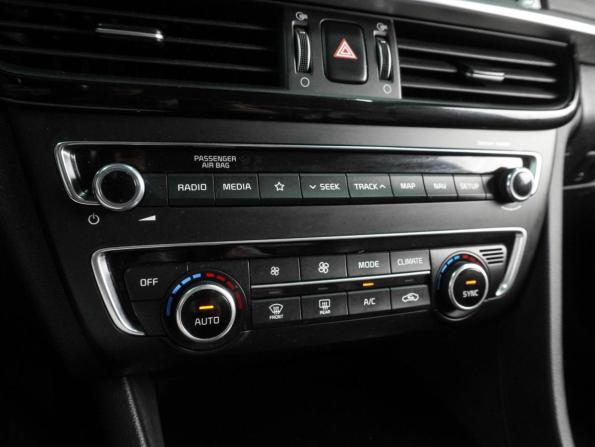 Kia Optima IV Рестайлинг с пробегом 2019 года, цена 1 797 000 рублей, 173859 км, седан, Автокод Объявления
