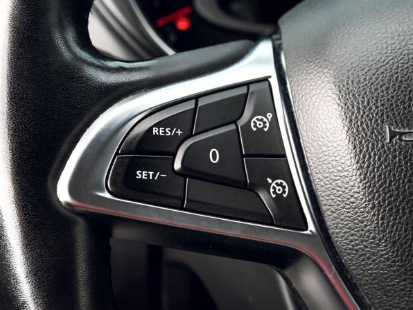 Renault Kaptur I Рестайлинг с пробегом 2020 года, цена 1 538 000 рублей, 134630 км, внедорожник, Автокод Объявления