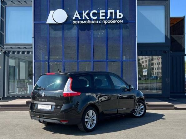 Renault Scenic III с пробегом 2010 года, цена 740 000 рублей, 178000 км, компактвэн, Автокод Объявления
