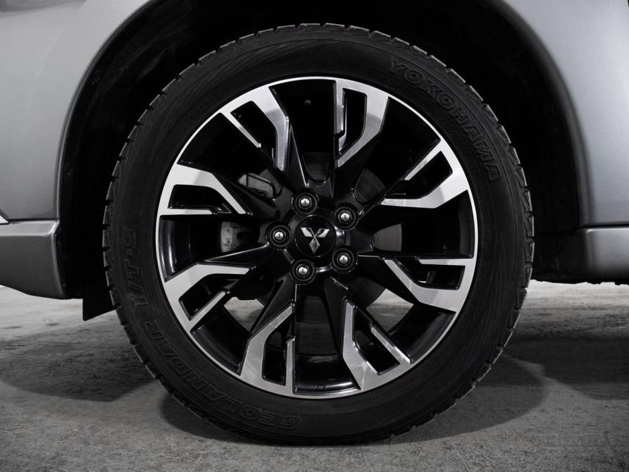 Mitsubishi Outlander III Рестайлинг 2 Иркутск  - изображение 20