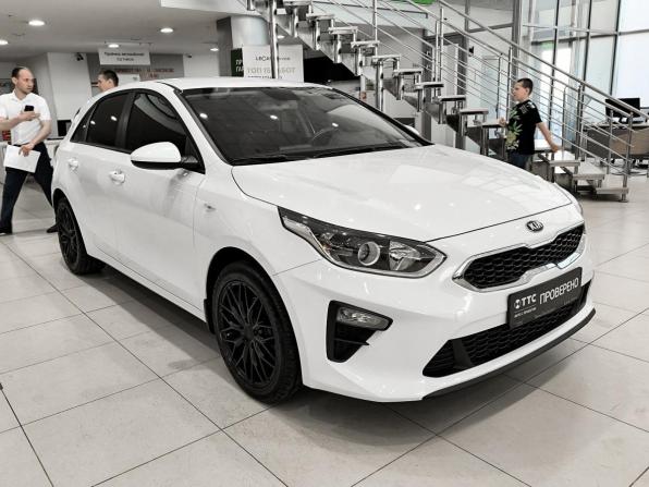 Kia Ceed III с пробегом 2018 года, цена 1 726 000 рублей, 65643 км, хэтчбек, Автокод Объявления