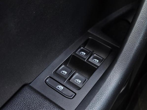 Skoda Octavia III (A7) Рестайлинг с пробегом 2020 года, цена 1 470 000 рублей, 216500 км, лифтбек, Автокод Объявления