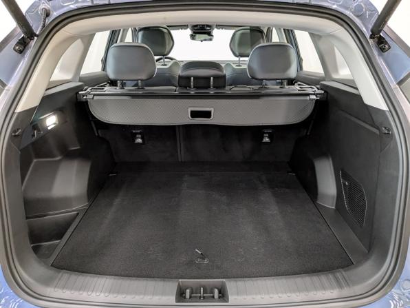 Geely Atlas II с пробегом 2024 года, цена 2 990 000 рублей, 36808 км, внедорожник, Автокод Объявления