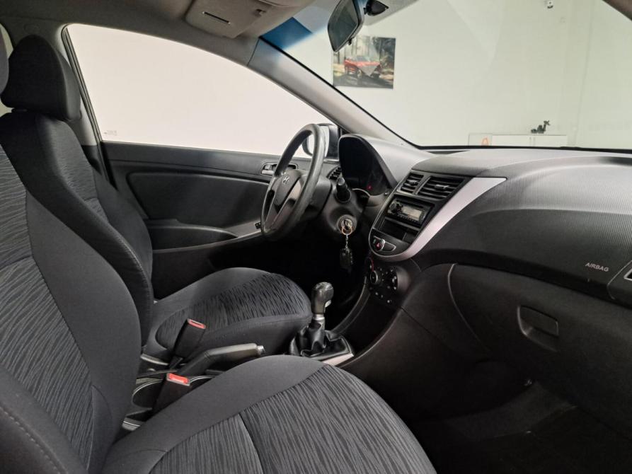Hyundai Solaris I Рестайлинг Казань  - изображение 13