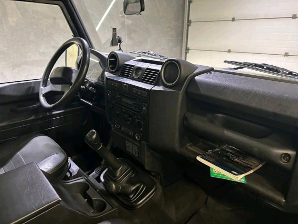 Land Rover Defender I Рестайлинг с пробегом 2007 года, цена 1 899 000 рублей, 97952 км, внедорожник, Автокод Объявления