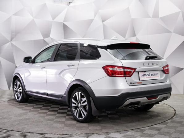 Lada (ВАЗ) Vesta I с пробегом 2021 года, цена 1 446 000 рублей, 43423 км, универсал, Автокод Объявления
